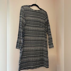 H&M | Black and White Tribal Long Sleeve Dress | Size 6